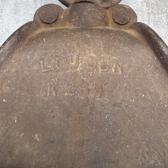 Ant. Louden K288 Cast Iron and Wood Hay Trolley Barn Pulley Rustic Primitive VTG - Picture 4 of 5